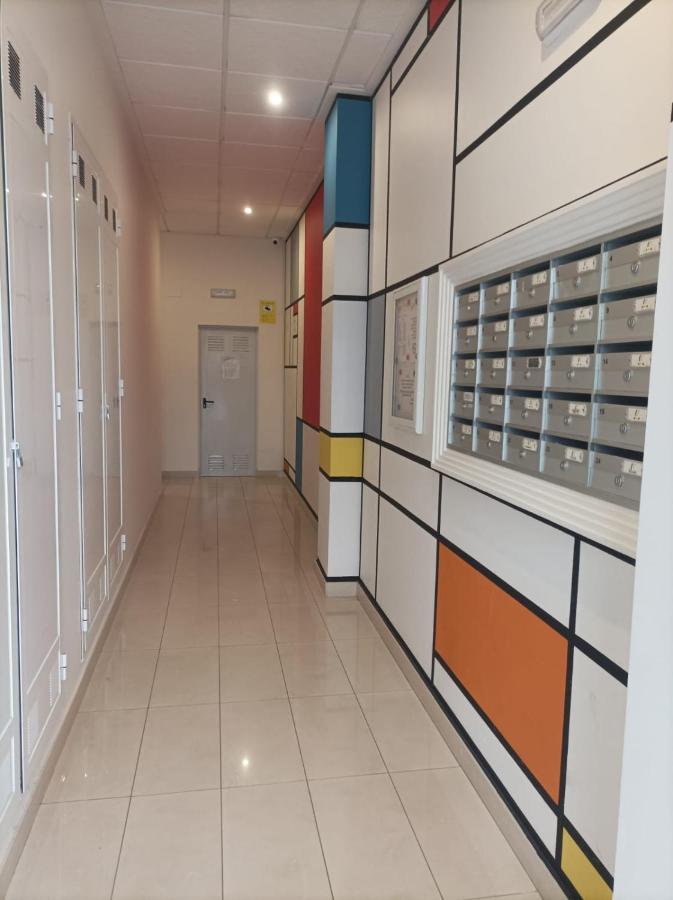 Nice And New Furnished Apartments In Torrevieja Centre מראה חיצוני תמונה